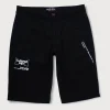 Gini & Jony Boys Red Bermuda