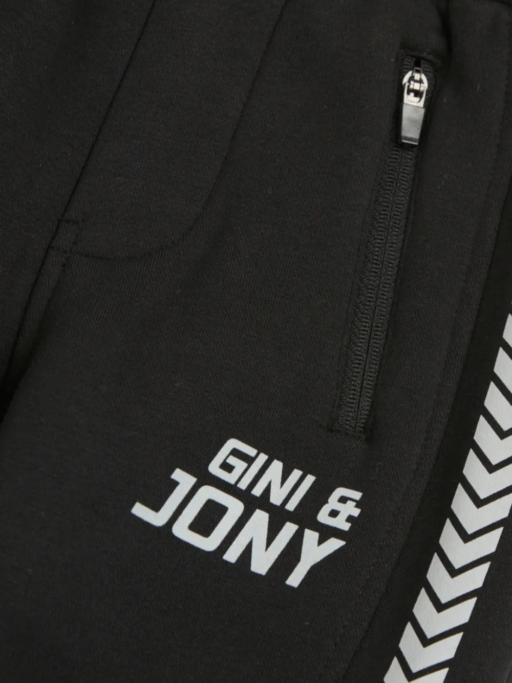 Woven Jogger Pants