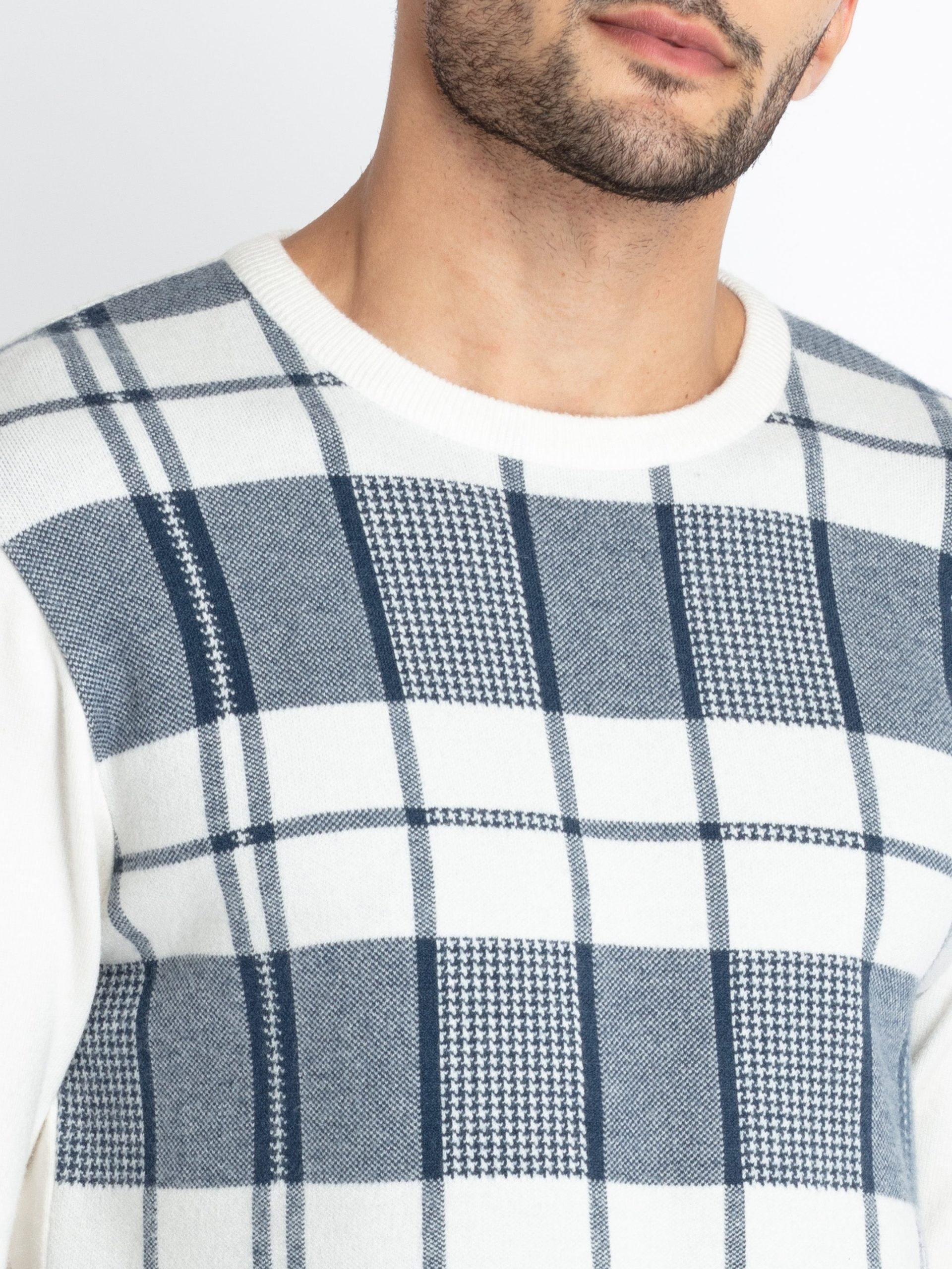 Mens Checkered Round Neck Sweater