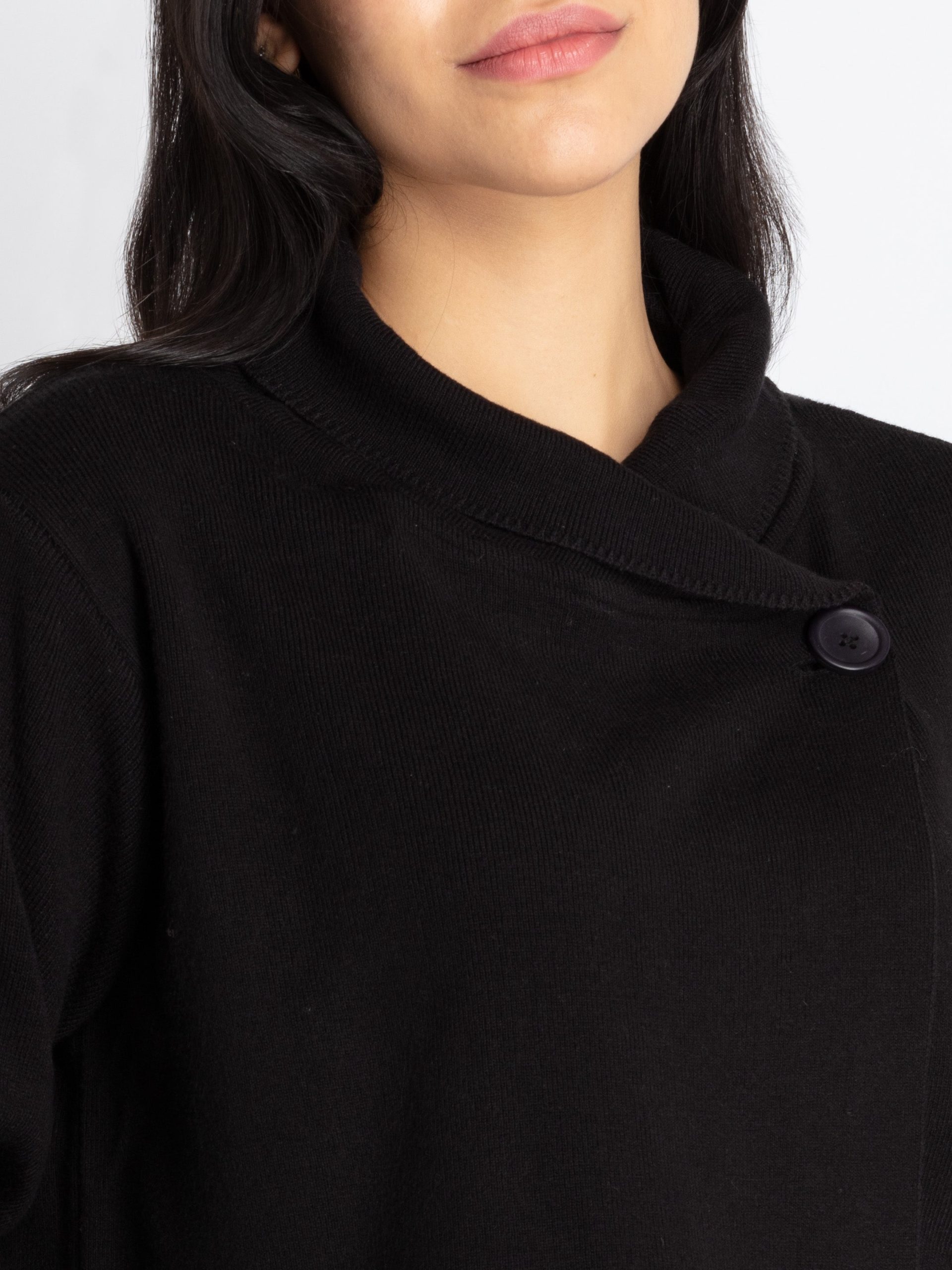 Womens Solid Round Neck Sweater